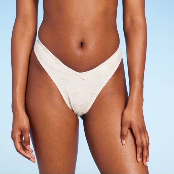 NWT Wild Fable XL (16) Eyelet V-Front Extra Cheeky High Leg Bikini Bottom - Picture 1 of 8